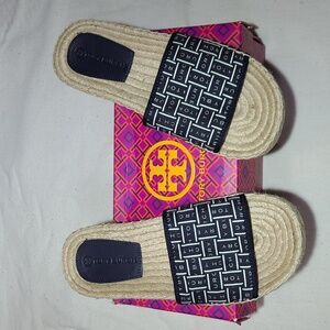 New Tory Burch logo ribbon slide sandal shoes size 6